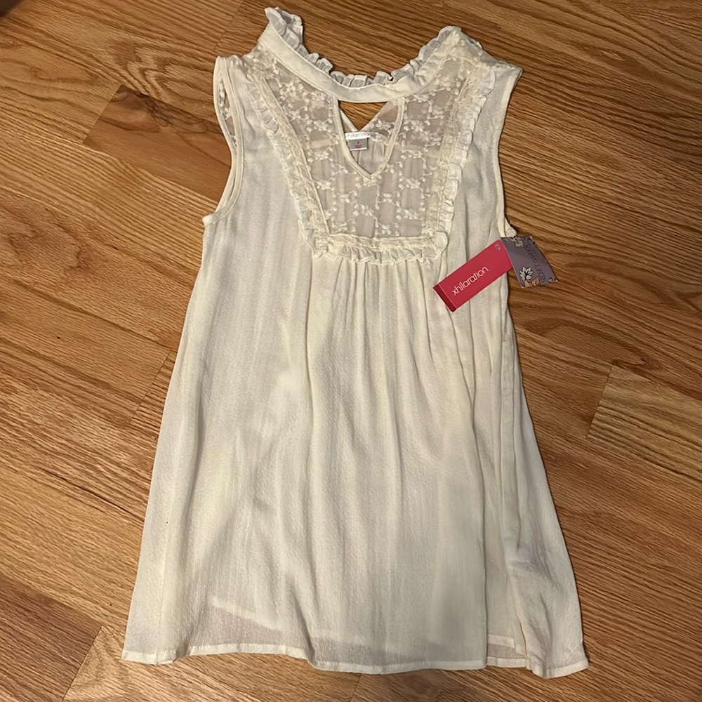 Cream Lace Sleeveless Blouse - Small - NWT